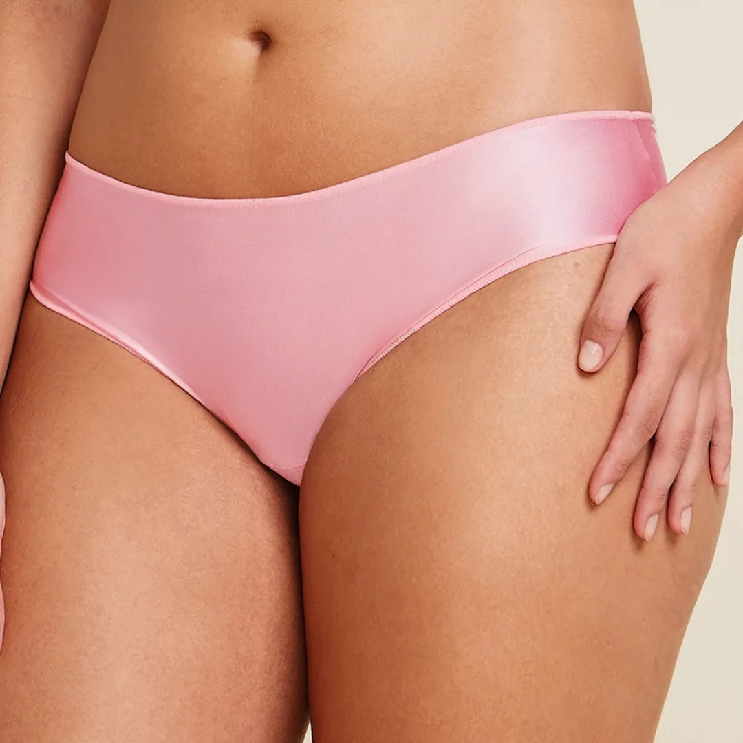 CALCINHA LATERAIS LARGAS ACABAMENTO INVISÍVEL EM MICROFIBRA ACETINADA