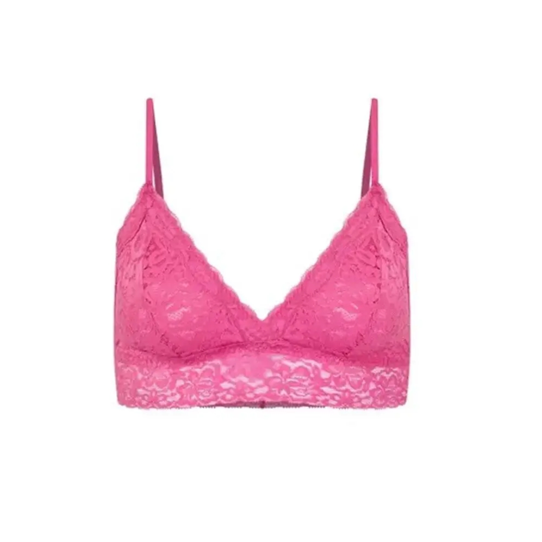 Suti? Top Tri?ngulo Com Bojo Remov?vel Em Renda