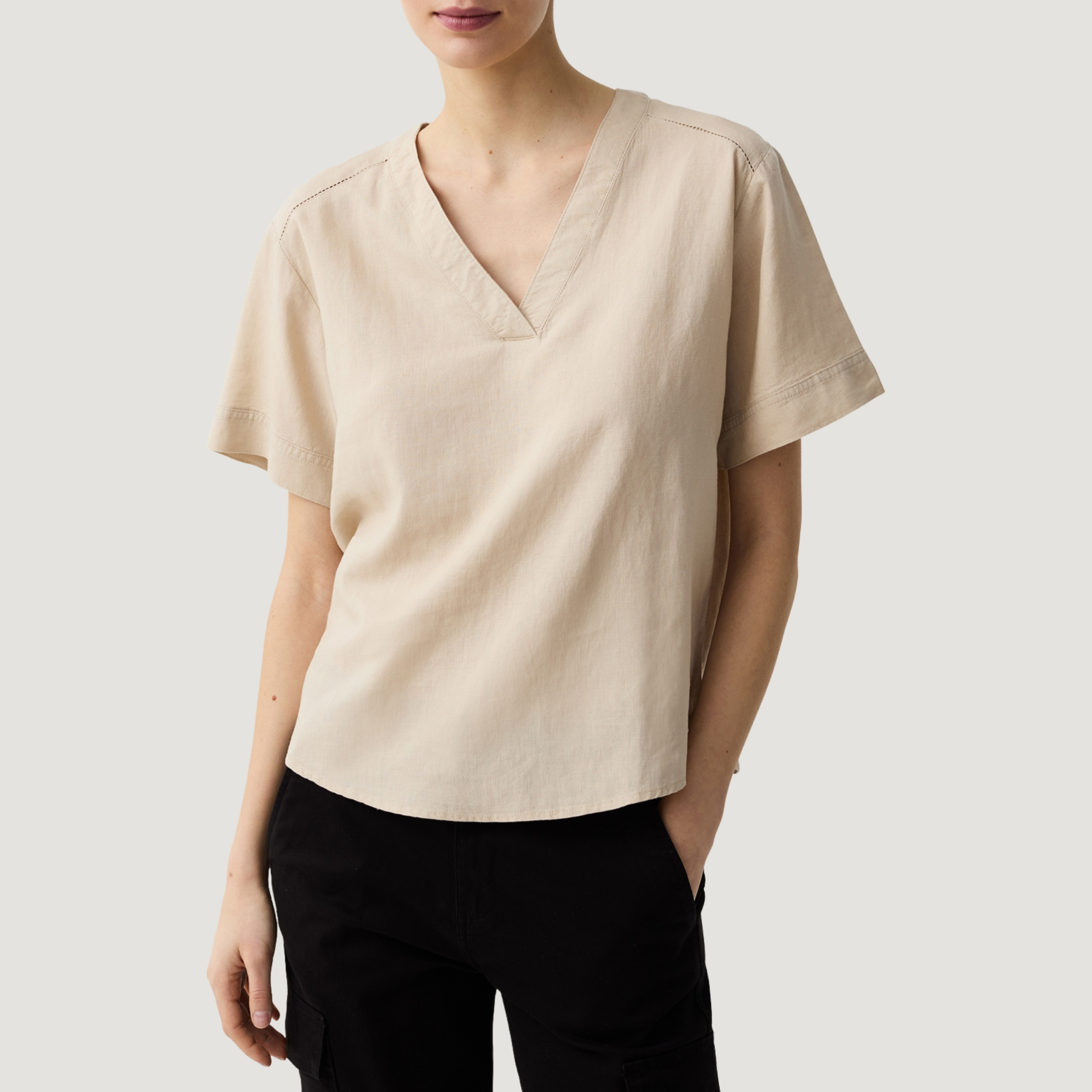 W'S SHIRTS W/O SLEEVES-SHORTSL