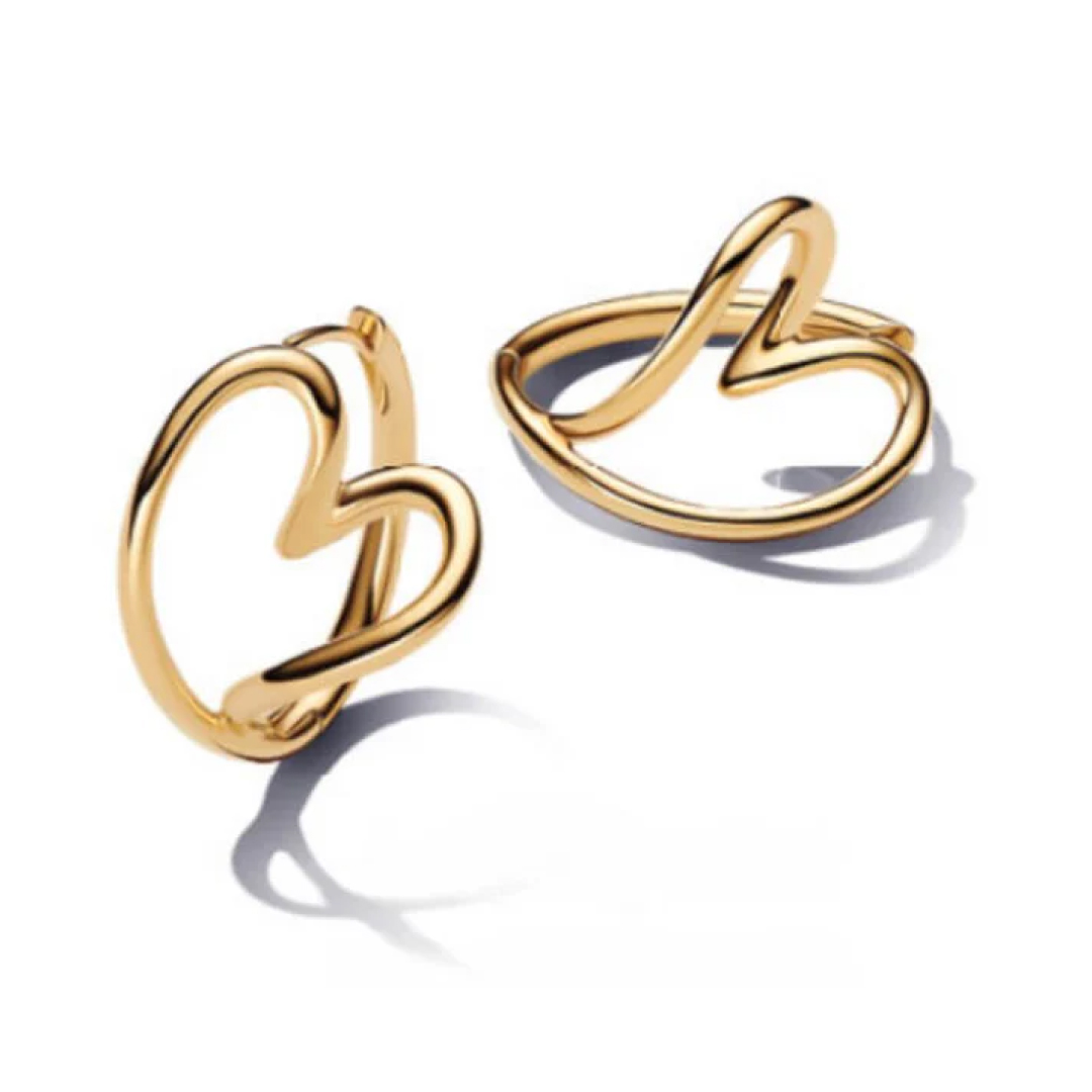 Heart 14k gold-plated hoop earrings