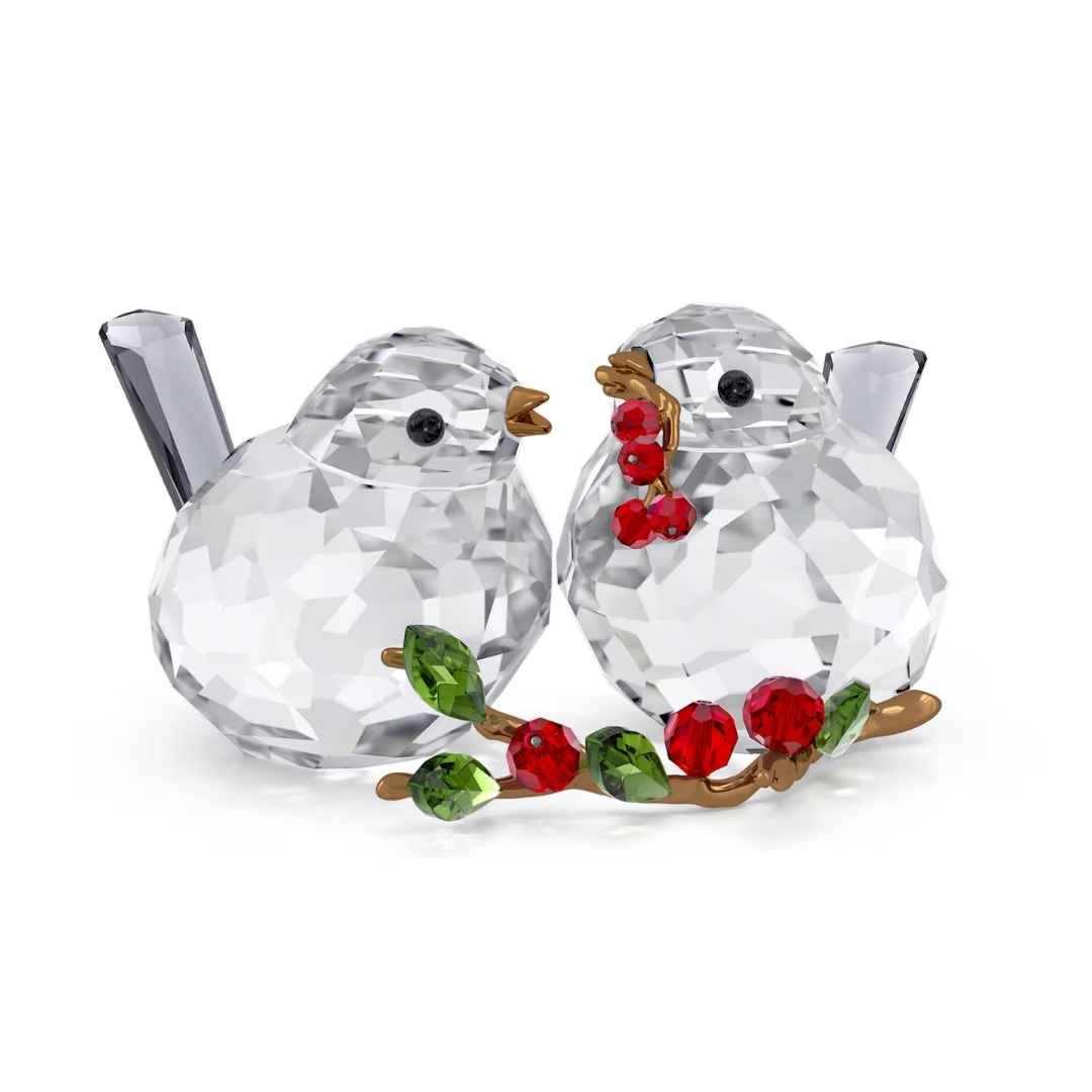 IDYLLIA:BIRD COUPLE AND BERRIES