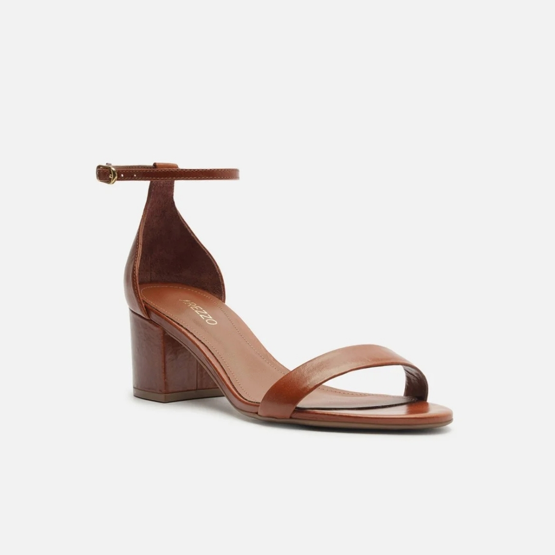 SANDÁLIA SALTO MÉDIO