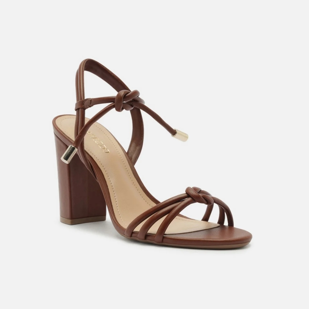 SANDALIA DE TACÓN ALTO