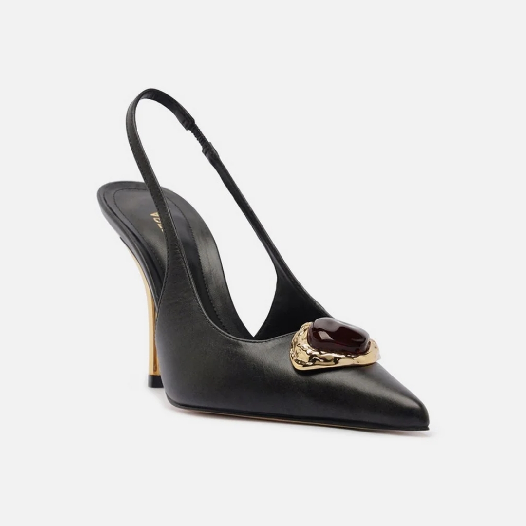 ZAPATO CERRADO DE TACÓN ALTO