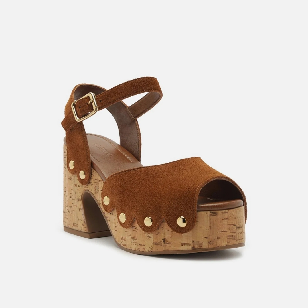 SANDALIA DE TACÓN ALTO