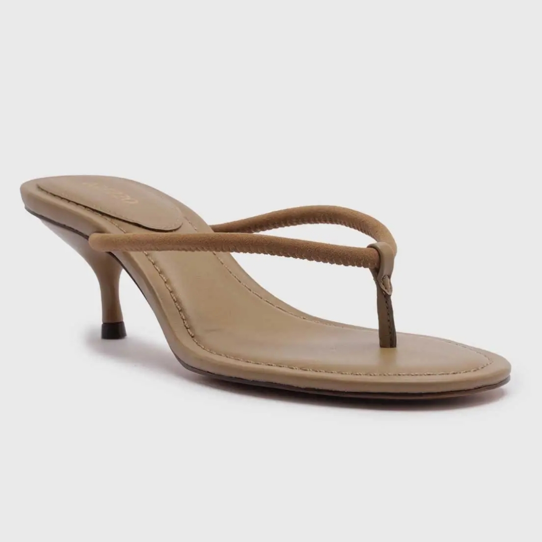 SANDALIA DE TACÓN BAJO