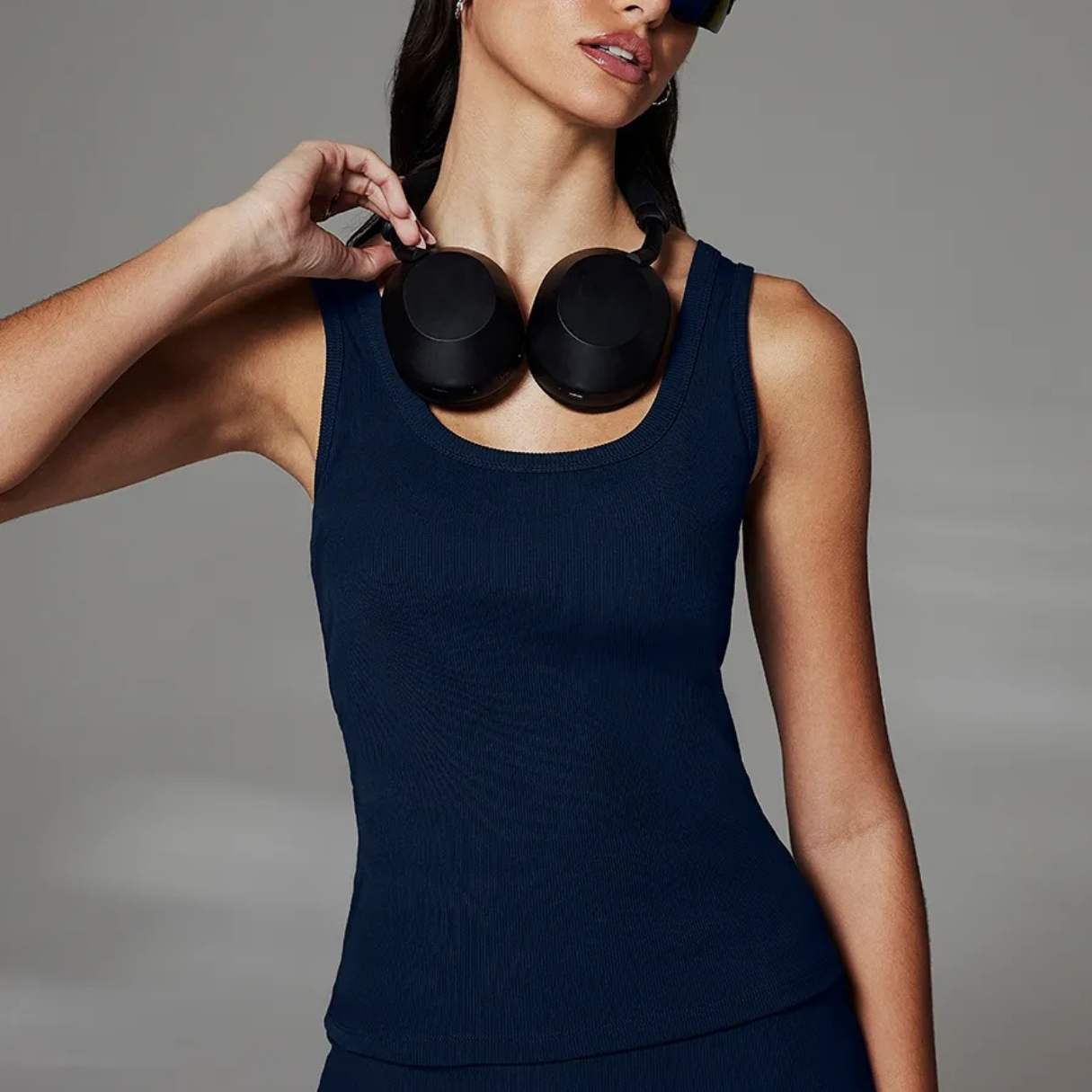 REGATA BÁSICA CANELADA COM BOJO