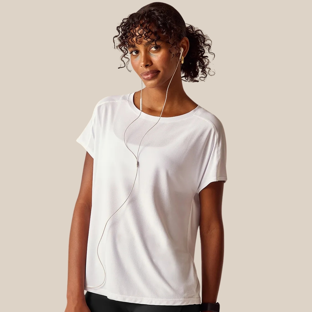 T-SHIRT MANGA CURTA OVERSIZED