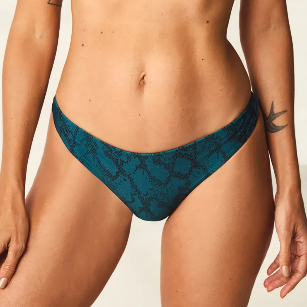 CALCINHA BIQUÍNI LATERAIS MÉDIAS FIO ESTAMPA PYTHON