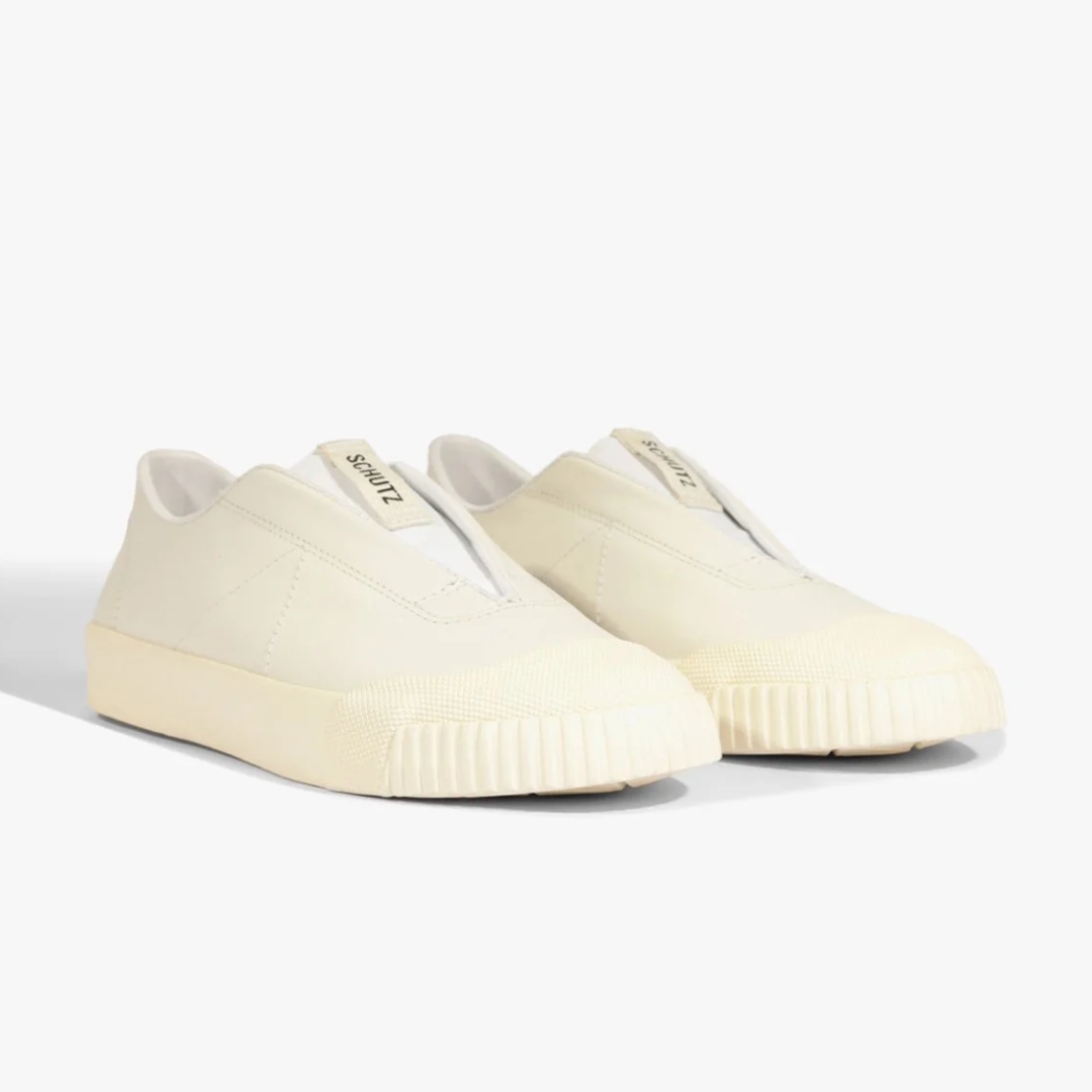 ZAPATO CERRADO DE TACÓN PLANO