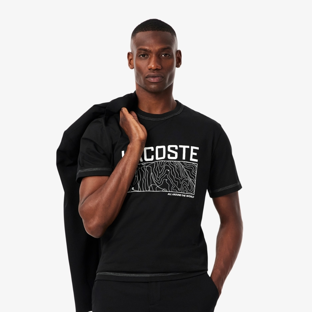 REMERA CUELLO REDONDO C/ESTAMPA ADVENTURER DEL MC